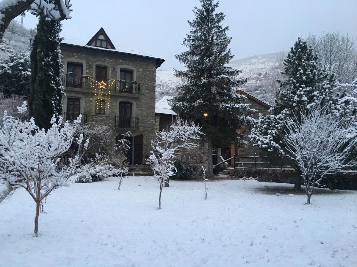 Gasthaus Cal Quimet Rialp Exterior foto